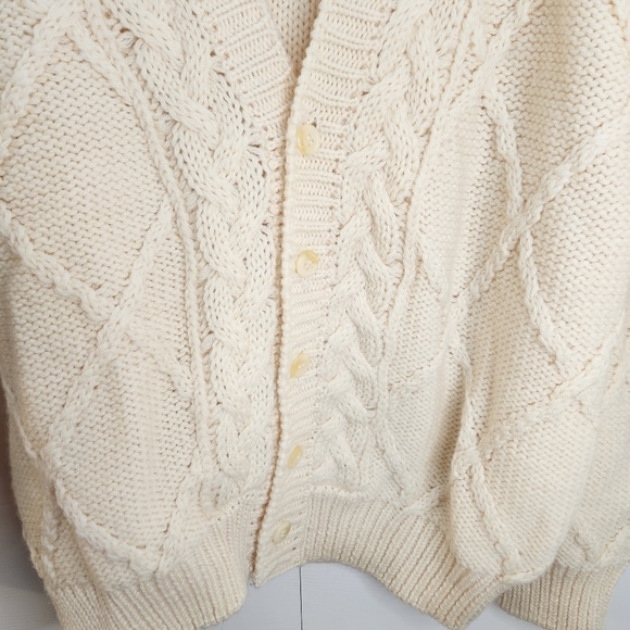 Vintage Copley Men's M  Button Down V NECK Sweater Made in Italy 100% Wool - Picture 5 of 11